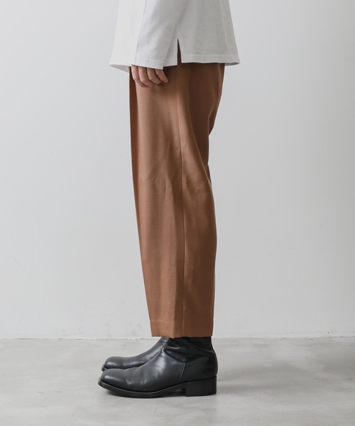 KAZUYUKI KUMAGAI ATTACHMENT(カズユキクマガイアタッチメント)の「W/RY/PE SERGE TAPERED TROUSERS(スラックス・メンズ・ライトグレー/ブラック/ライトブラウン・1/2/3)」の20枚目の写真