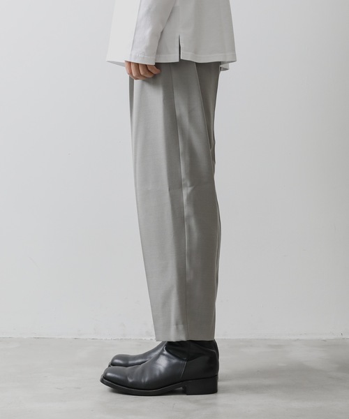 KAZUYUKI KUMAGAI ATTACHMENT(カズユキクマガイアタッチメント)の「W/RY/PE SERGE TAPERED TROUSERS(スラックス・メンズ・ライトグレー/ブラック/ライトブラウン・1/2/3)」の13枚目の写真