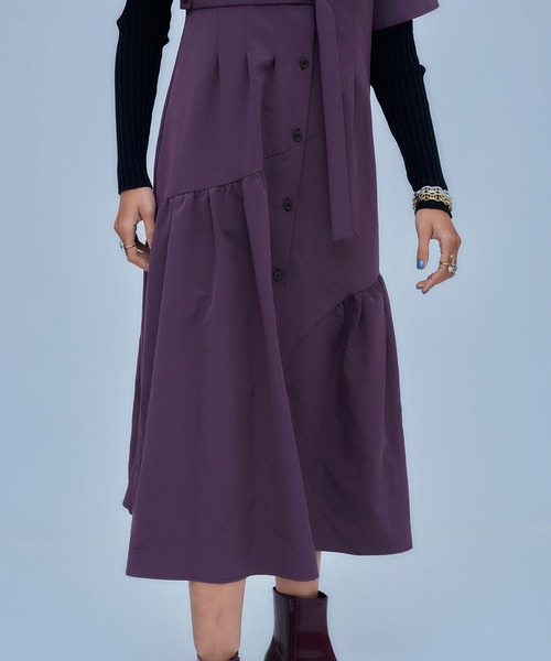 UNITED TOKYO（ユナイテッドトウキョウ）の「イレギュラーギャザーシャツワンピース（ワンピース・レディース・ブラウン/ブラック・1/2）」の15枚目の写真