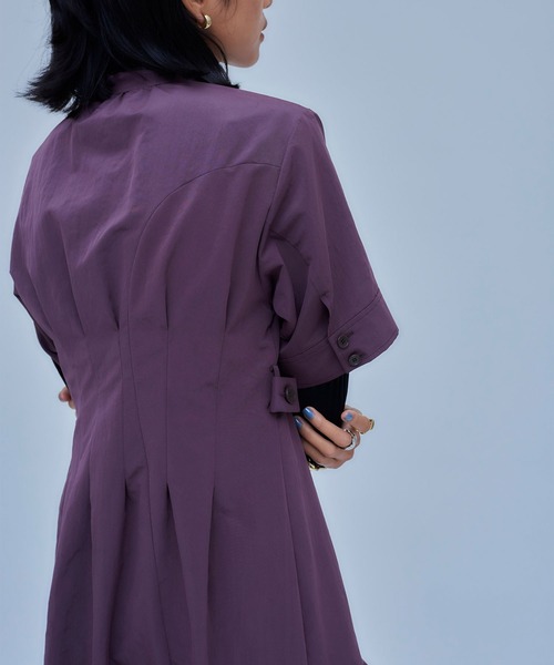 UNITED TOKYO（ユナイテッドトウキョウ）の「イレギュラーギャザーシャツワンピース（ワンピース・レディース・ブラウン/ブラック・1/2）」の8枚目の写真