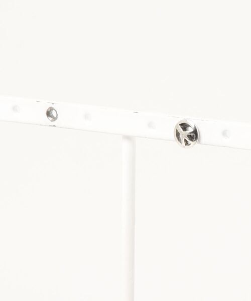 FREAK'S STORE(フリークスストア)の「WEB限定 Sunku/39/サンク SILVER PIERCE/シルバーピアス(ピアス(片耳用)・メンズ・シルバー/ホワイト/ナチュラル/オフホワイト・ONE SIZE)」の4枚目の写真