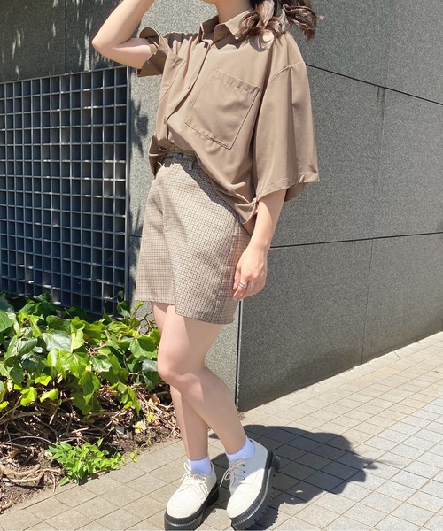 apres jour(アプレジュール)の「ポケット付きルーズシャツ【ZOZOTOWN限定アイテム】(シャツ/ブラウス・レディース・グリーン/ライトベージュ/モカ・フリー/X-LARGE)」の16枚目の写真