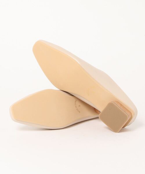 GeeRA（ジーラ）の「サッと履けるスクエアトゥミュール（サンダル・レディース・ブラック/サンドグレー/アイボリー/グリーン・MEDIUM/LARGE/X-LARGE/SMALL）」の8枚目の写真