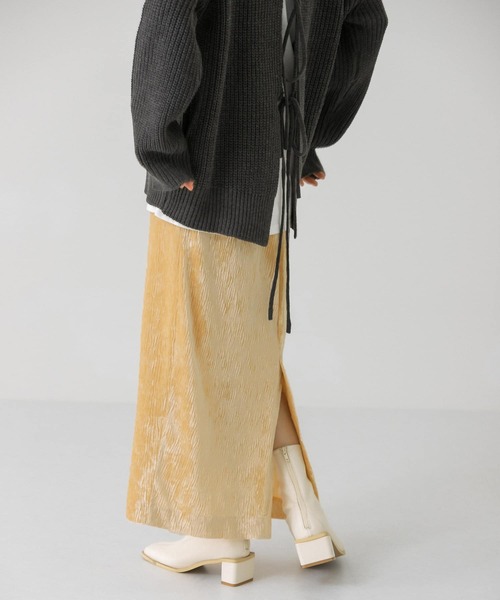 KBF（ケイビーエフ）の「クリンクルベロアタイトスカート（スカート・レディース・ダークブラウン/ベージュ系その他/ブラック/ベージュ・ONE）」の7枚目の写真