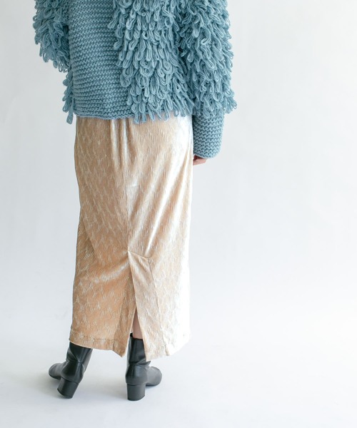 KBF（ケイビーエフ）の「クリンクルベロアタイトスカート（スカート・レディース・ダークブラウン/ベージュ系その他/ブラック/ベージュ・ONE）」の17枚目の写真