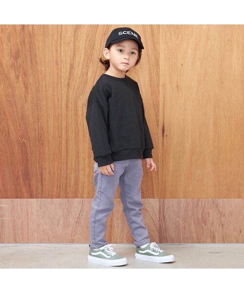 BREEZE（ブリーズ）の「WEB限定 バックプリントトレーナー（スウェット・キッズ・アイボリー/カーキ/パープル/イエロー/ライトグレー/ブラック/ブルー/ブラウン・100/110/120/140/150/130/90）」の9枚目の写真