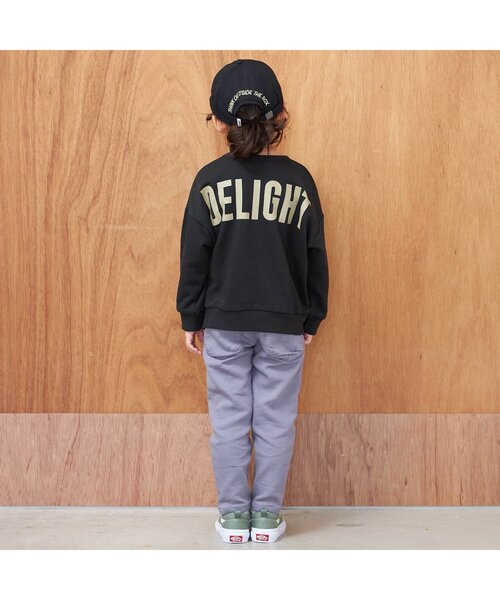 BREEZE（ブリーズ）の「WEB限定 バックプリントトレーナー（スウェット・キッズ・アイボリー/カーキ/パープル/イエロー/ライトグレー/ブラック/ブルー/ブラウン・100/110/120/140/150/130/90）」の10枚目の写真