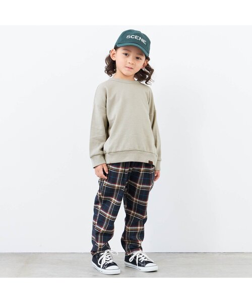 BREEZE（ブリーズ）の「WEB限定 バックプリントトレーナー（スウェット・キッズ・アイボリー/カーキ/パープル/イエロー/ライトグレー/ブラック/ブルー/ブラウン・100/110/120/140/150/130/90）」の13枚目の写真