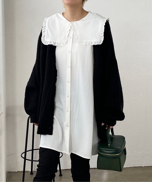 Shelly island(シェリーアイランド)の「フリル襟チュニックブラウス(シャツ/ブラウス・レディース・ホワイト/ブラック・M)」の1枚目の写真