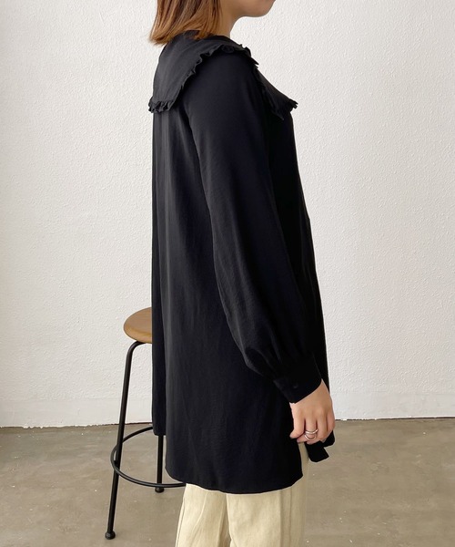 Shelly island(シェリーアイランド)の「フリル襟チュニックブラウス(シャツ/ブラウス・レディース・ホワイト/ブラック・M)」の13枚目の写真