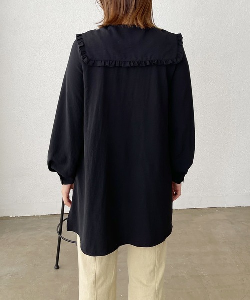 Shelly island(シェリーアイランド)の「フリル襟チュニックブラウス(シャツ/ブラウス・レディース・ホワイト/ブラック・M)」の14枚目の写真