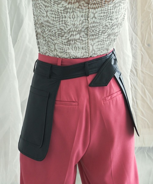 VACANCY（ヴァカンシー）の「フェイクレザーサイドポケットベルト（ベルト・レディース・ブラック・FREE）」の8枚目の写真