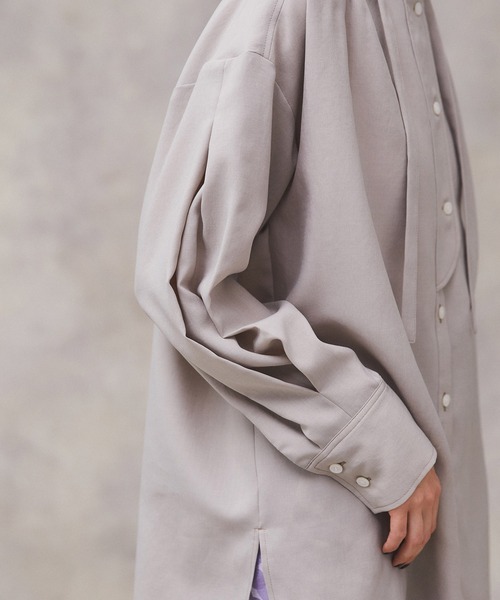 PUBLIC TOKYO（パブリックトウキョウ）の「フロントフラップロングシャツブラウス /ウォッシャブル（シャツ/ブラウス・レディース・ホワイト/ベージュ/サックスブルー・FREE）」の19枚目の写真