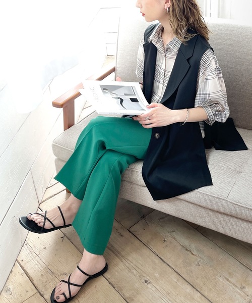 classicalelf(クラシカルエルフ)の「スタイリッシュの新顔。サイドベルトオーバージレベスト(ベスト・レディース・ブラック/モカ/ベージュ系その他・SMALL/MEDIUM/LARGE/X-LARGE)」の14枚目の写真