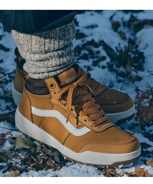 VANS(バンズ)の「VANS ヴァンズ TYSON HI タイソンハイ V8615 MUSTER GOLD(スニーカー・メンズ・ゴールド・8h/7h/5/5h/6/9h/7/4h/9/10/6h/10h/8/11/12)」の3枚目の写真