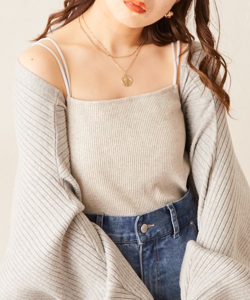 Chico（チコ）の「パット付きバッククロスキャミソール（キャミソール・レディース・ブラック/グレー/ピンク/アイボリー・FREE）」の3枚目の写真