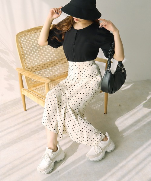 ROYAL PARTY(ロイヤルパーティー)の「【ZOZO限定】マーメイドスカート(スカート・レディース・オレンジ/ブラック/オフホワイト/グリーン/モカ・FREE)」の2枚目の写真