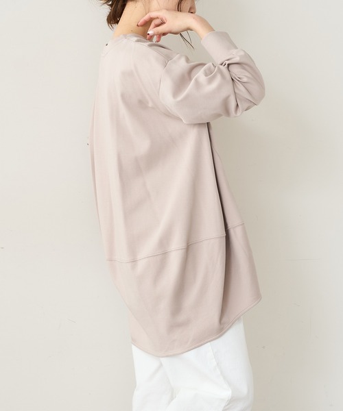 PUAL CE CIN（ピュアルセシン）の「SORONA　コクーンBIGプルオーバー（Tシャツ/カットソー・レディース・オフホワイト/ベージュ/サックスブルー/チャコールグレー・FREE）」の4枚目の写真