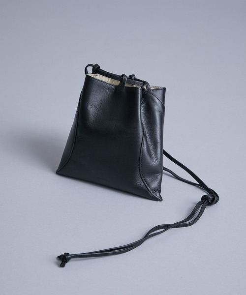 MARROW（マロウ）の「【MARROW(マロー)】ピロー3 MA-AC8106（ハンドバッグ・レディース・グリーン/キャメル/ブラック・FREE）」の2枚目の写真