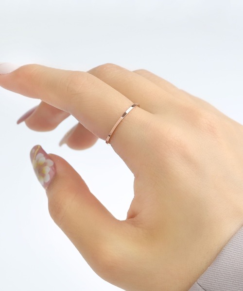 blackdia ocean(ブラックダイヤオーシャン)の「blackdia ocean 金属アレルギー対応 1mmシンプルリング サージカルステンレス 316L(リング・レディース・シルバー/ゴールド/ピンクゴールド・11号/9号/14号/7号/4号/16号/18号)」の4枚目の写真