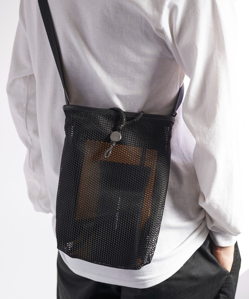 【LIVERAL】NAKI S サコッシュバッグ ショルダーバッグ MADE IN JAPAN（ショルダーバッグ）｜LIVERAL（リヴェラル）