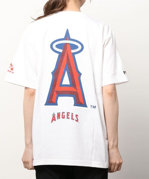 AVIREX（アヴィレックス）の「【MLB×AVIREX】エンジェルス Tシャツ/ANGELS T-SHIRT（Tシャツ/カットソー・レディース・レッド/ホワイト・LARGE/XX-LARGE/SMALL/X-LARGE/MEDIUM）」の18枚目の写真