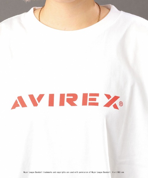 AVIREX（アヴィレックス）の「【MLB×AVIREX】エンジェルス Tシャツ/ANGELS T-SHIRT（Tシャツ/カットソー・レディース・レッド/ホワイト・LARGE/XX-LARGE/SMALL/X-LARGE/MEDIUM）」の7枚目の写真