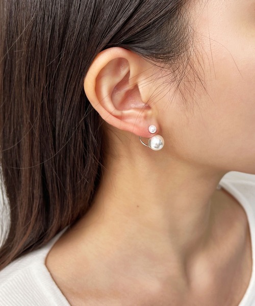 CEMONEMO(セモネモ)の「2way ダブルボール バックキャッチピアス(ピアス(両耳用)・レディース・ゴールド/シルバー/ホワイト・FREE)」の2枚目の写真