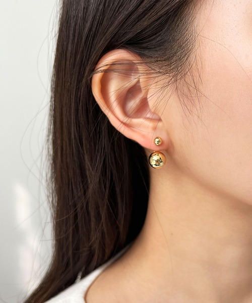 CEMONEMO(セモネモ)の「2way ダブルボール バックキャッチピアス(ピアス(両耳用)・レディース・ゴールド/シルバー/ホワイト・FREE)」の4枚目の写真