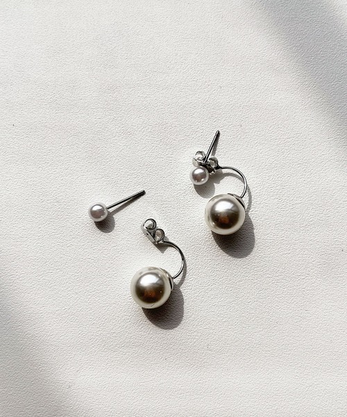 CEMONEMO(セモネモ)の「2way ダブルボール バックキャッチピアス(ピアス(両耳用)・レディース・ゴールド/シルバー/ホワイト・FREE)」の13枚目の写真