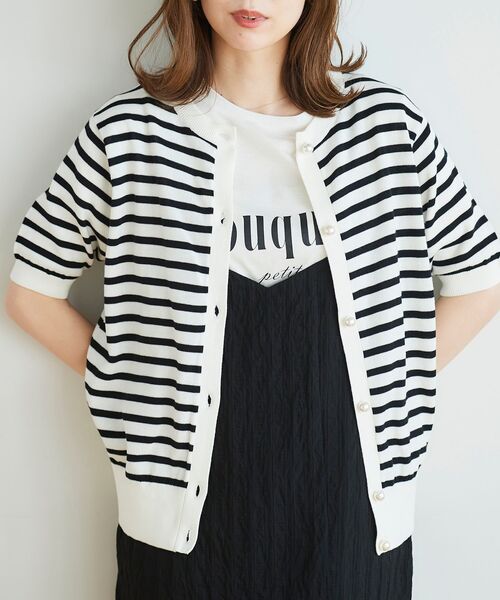 le.coeur blanc（ルクールブラン）の「パールボタンコットンクルーカーディガン（ニット/セーター・レディース・ブラック/レッド/ホワイト系その他/オフホワイト・38）」の11枚目の写真