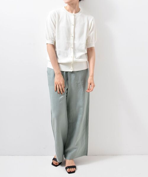 le.coeur blanc（ルクールブラン）の「パールボタンコットンクルーカーディガン（ニット/セーター・レディース・ブラック/レッド/ホワイト系その他/オフホワイト・38）」の8枚目の写真