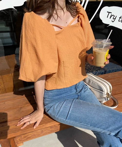 one after another NICE CLAUP（ワンアフターアナザーナイスクラップ）の「モダンスリーブブラウス（シャツ/ブラウス・レディース・イエロー系その他/モカ/アイボリー/オレンジ/ブラック・FREE）」の5枚目の写真