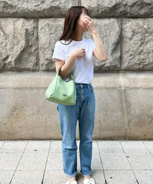 COACH（コーチ）の「ハドリー ホーボー 21（ショルダーバッグ・レディース・グリーン系その他・ONE）」の14枚目の写真