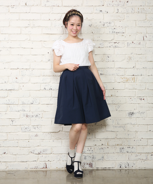 Chico（チコ）の「グロングランSK（スカート・レディース・ホワイト/ベージュ/ネイビー・FREE）」の8枚目の写真