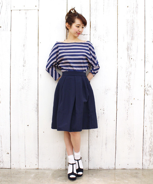 Chico（チコ）の「グロングランSK（スカート・レディース・ホワイト/ベージュ/ネイビー・FREE）」の11枚目の写真