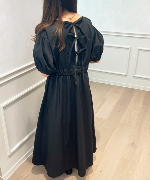 apres jour(アプレジュール)の「パフスリーブワンピース【ZOZOTOWN限定アイテム】(ワンピース・レディース・ブラック/オフホワイト/ライトイエロー・フリー/X-LARGE)」の18枚目の写真