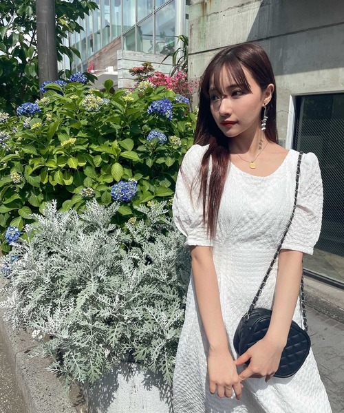 ANDGEEBEE(アンジービー)の「バックオープンワンピ(ワンピース・レディース・ブラック/ホワイト・MEDIUM)」の16枚目の写真