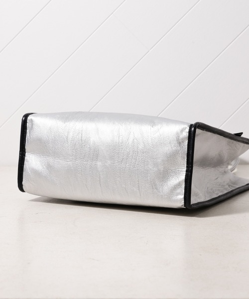 Actually(アクチュアリー)の「ウォッシャブル トートバッグ 手洗い可能(ハンドバッグ・レディース・ブラック/シルバー・フリー)」の13枚目の写真