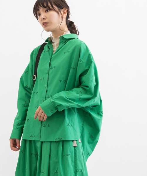 POU DOU DOU（プードゥドゥ）の「hanger刺繍ローン丸衿ドルマンシャツ（シャツ/ブラウス・レディース・ブラック/グリーン/グレー系その他・3）」の16枚目の写真