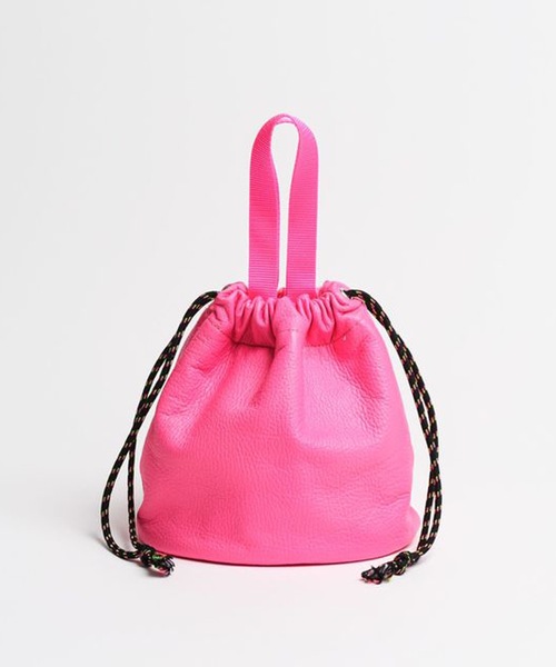 TASINAMI(タシナミ)の「TASINAMI 蛍光レザー 巾着バッグ (TA-2052)(ハンドバッグ・レディース・ピンク/イエロー/オレンジ/グリーン・FREE)」の5枚目の写真