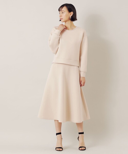 EPOCA THE SHOP(エポカザショップ)の「パールコンビダンボールプルオーバー(Tシャツ/カットソー・レディース・ブラック/ベージュ・38)」の4枚目の写真