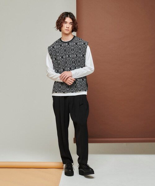 tk.TAKEO KIKUCHI（ティーケータケオキクチ）の「◆ダマスクジャガードベスト＆ロンＴ（セットアイテム）（ユニセックスアイテム）（ベスト・メンズ・ブラック系3/ブラウン系4/グリーン系その他5・03/01/02）」の5枚目の写真