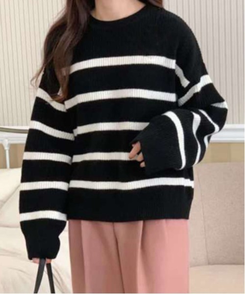 AMELY（エミリー）の「ボーダールーズニットトップス（ニット/セーター・レディース・ホワイト/ブラック/ピンク・フリー/M/L）」の4枚目の写真