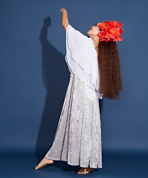 Maunaloa(マウナロア)の「【Maunaloa】ダブルシフォンケープ(その他トップス・レディース・ホワイト/ブラック/ネイビー/レッド・FREE)」の10枚目の写真