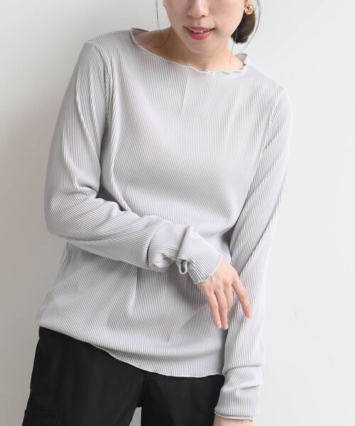 rps（アールピーエス）の「プリーツリブプルオーバー（Tシャツ/カットソー・レディース・ブラック/ブラウン/オフホワイト/アイボリー/マスタード/ブルー/ホワイト系その他2/ライトグレー・フリー）」の6枚目の写真