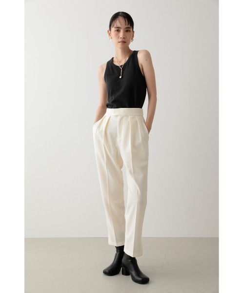 crie conforto（クリーコンフォルト）の「カップ付きアメスリタンク（タンクトップ・レディース・ホワイト/チャコールグレー/ブラック・SMALL/MEDIUM/LARGE）」の4枚目の写真