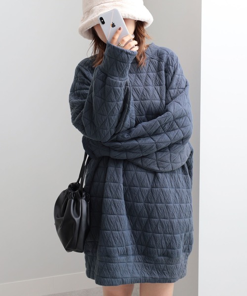 GeeRA（ジーラ）の「キルティングカットソーワンピース（ワンピース・レディース・ブラック/アイボリー/ブルー・MEDIUM/LARGE）」の3枚目の写真