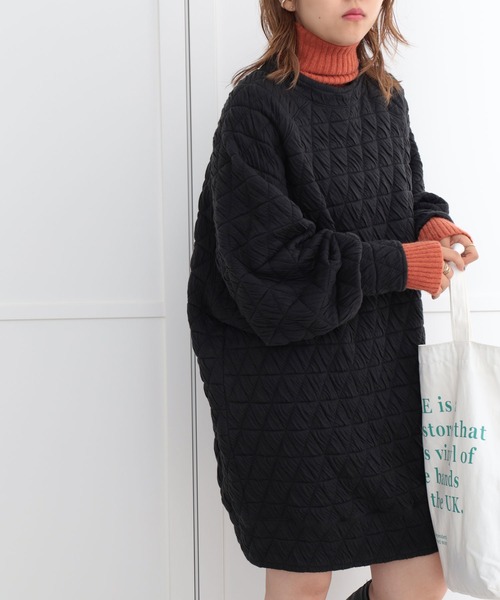 GeeRA（ジーラ）の「キルティングカットソーワンピース（ワンピース・レディース・ブラック/アイボリー/ブルー・MEDIUM/LARGE）」の2枚目の写真