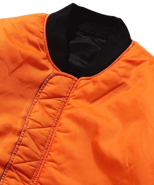 FREAK'S STORE(フリークスストア)の「WEB限定 ALPHA INDUSTRIES/アルファ インダストリーズ MA-1 ナイロン ジャケット/2000-401/2000-403(MA-1・メンズ・ブラック/オリーブ・X-LARGE/LARGE/MEDIUM/SMALL)」の7枚目の写真